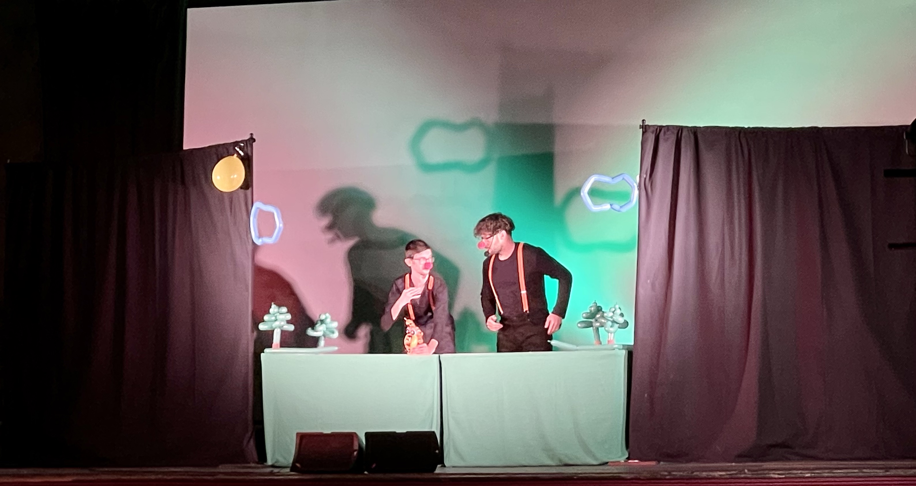 Puppet Train Great Plains Puppet Train, final day and traveling home. – Art’s Travel ...